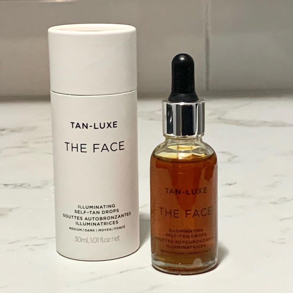 TAN-LUXE THE FACE -ILLUMINATING SELF-TANNING DROPS MEDIUM/DARK